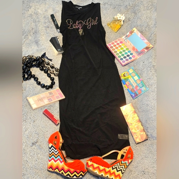 Beautiful 2-piece black mesh dress size Medium - Picture 4 of 4